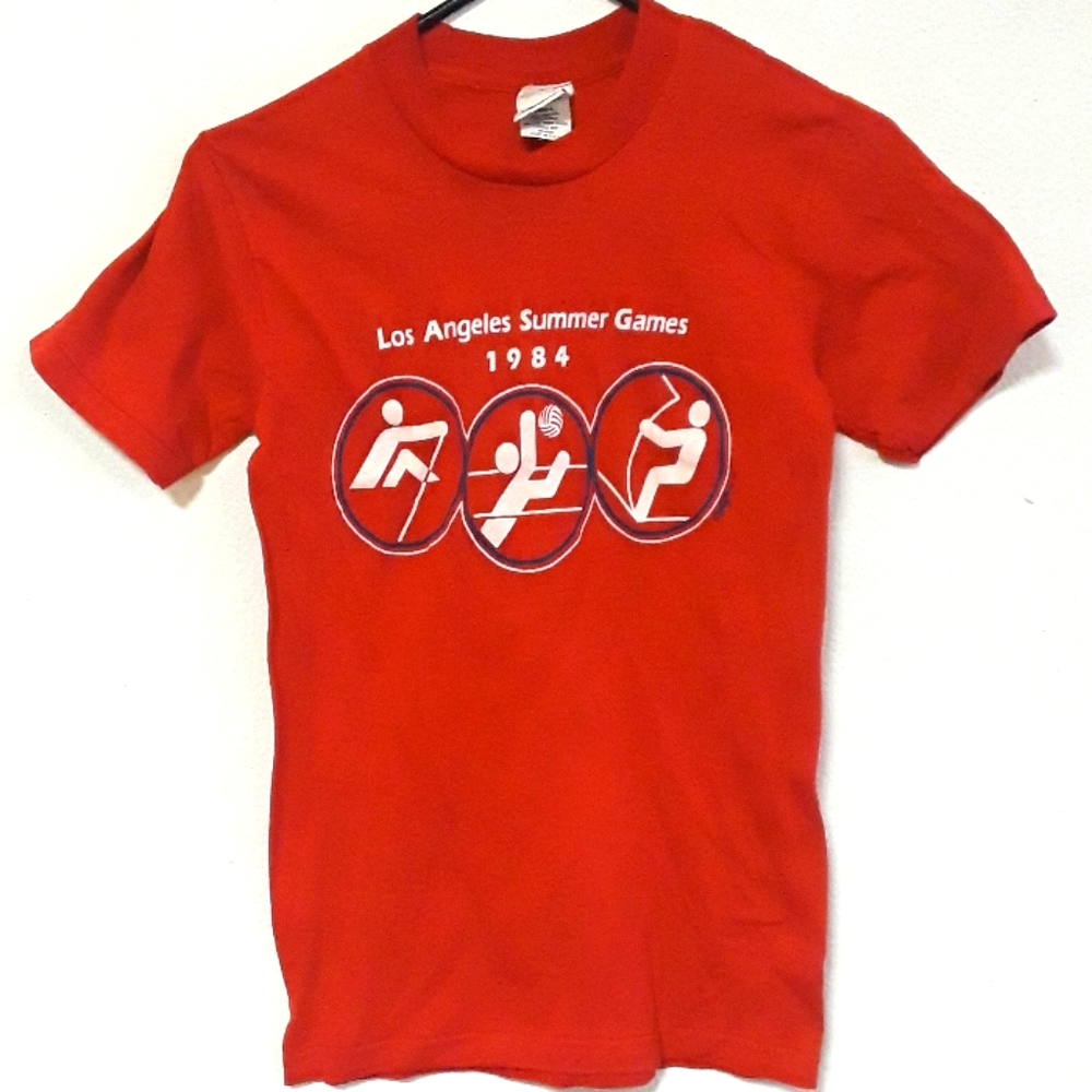 *C1 - VTG. 1984 LOS ANGELES SUMMER GAMES SM RED T SHIRT